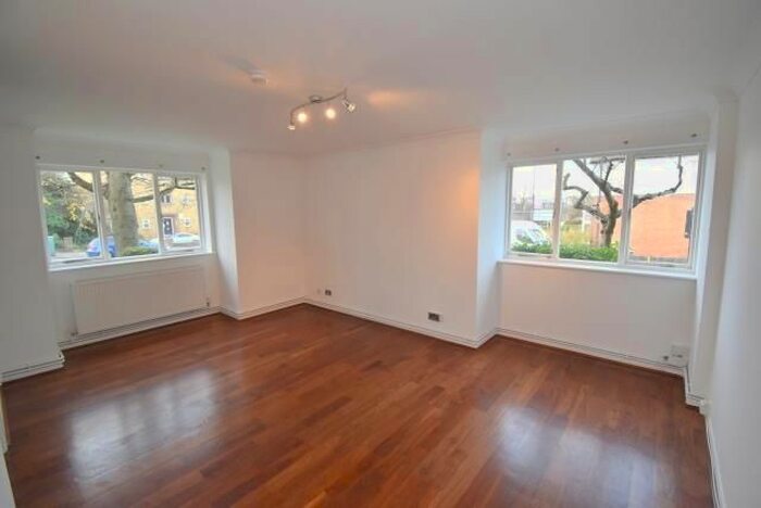 2 Bedroom Flat To Rent In Caroline Close, Muswell Hill, N10