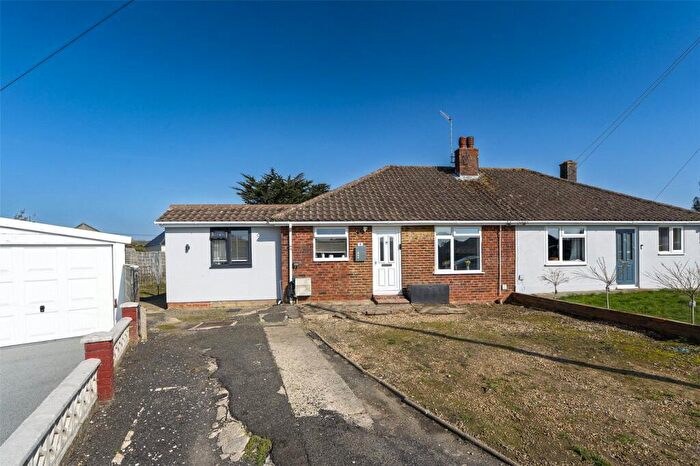 3 Bedroom Bungalow For Sale In West Onslow Close, Ferring, Worthing, West Sussex, BN12