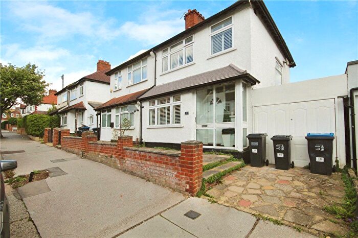 3 Bedroom Terraced House To Rent In Lonsdale Road, London, SE25