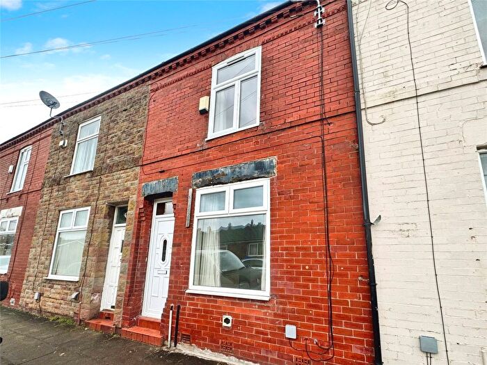 3 Bedroom Terraced House To Rent In Renshaw Street, Eccles, Manchester, Greater Manchester, M30