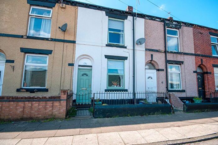 2 Bedroom Terraced House For Sale In Eton Hill Road, Radcliffe, M26