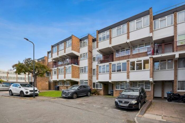 2 Bedroom Terraced House To Rent In Eskdale Close, Eskdale Close, Wembley, HA9