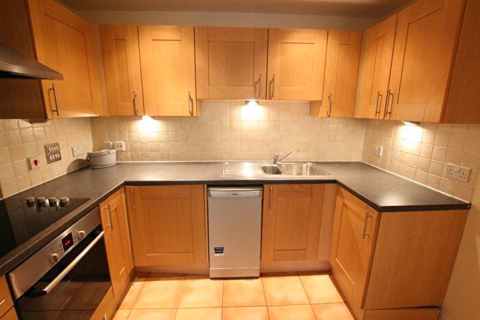 2 Bedroom Apartment To Rent In Woking, Surrey, GU22