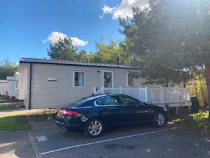 2 Bedroom Park Home For Sale In Napier Road, Poole, BH15