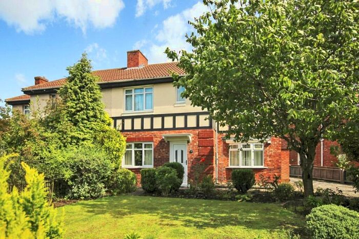 3 Bedroom Semi-Detached House To Rent In Musgrave Gardens, Durham, DH1
