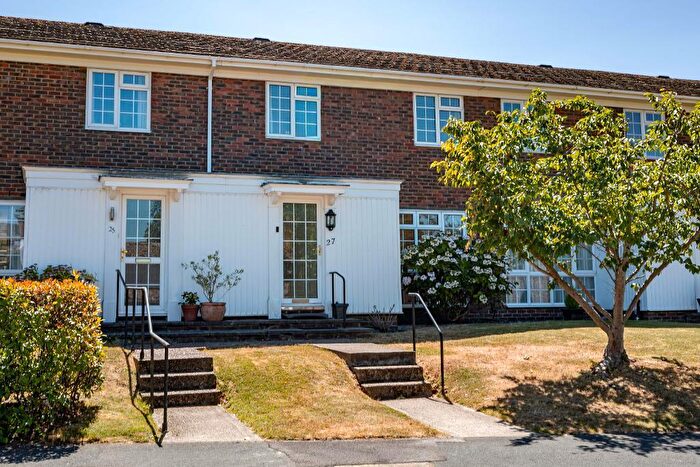 3 Bedroom Terraced House For Sale In Ridge Langley, Sanderstead, Surrey, CR2