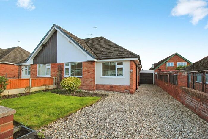 2 Bedroom Semi-Detached Bungalow To Rent In Oakmere Drive, Chester, Cheshire, CH3