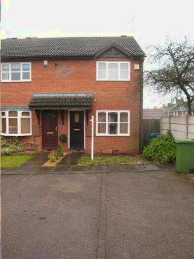 2 Bedroom House To Rent In Coronation Road Beaconside, Stafford, ST16