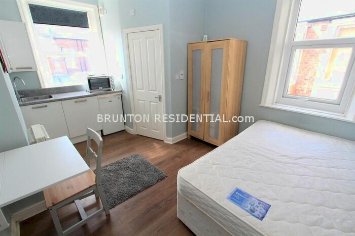 Studio To Rent In Chillingham Road, NE6