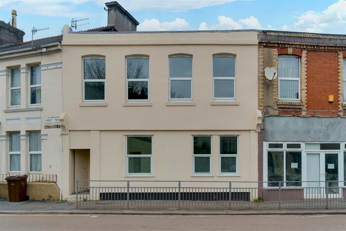 2 Bedroom Flat To Rent In Percy Terrace, Plymouth, PL4