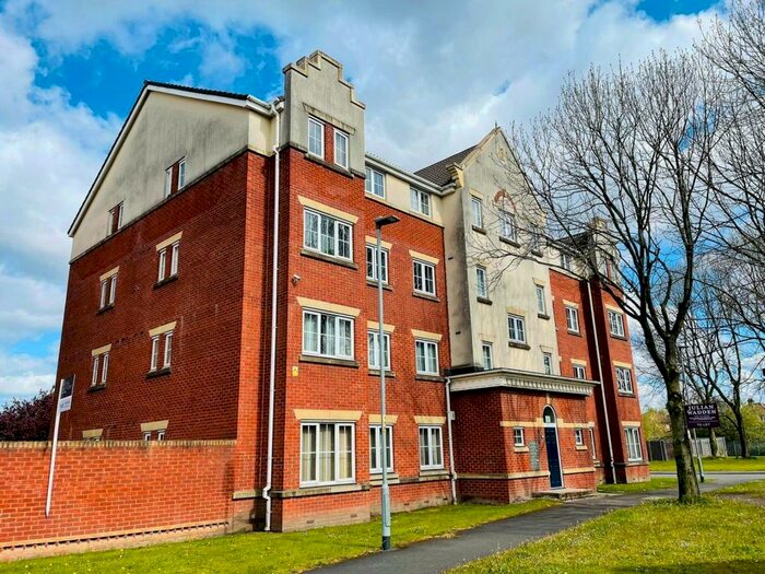 Houses for sale & to rent in M12 5LA, Gorton Lane, Gorton North Manchester