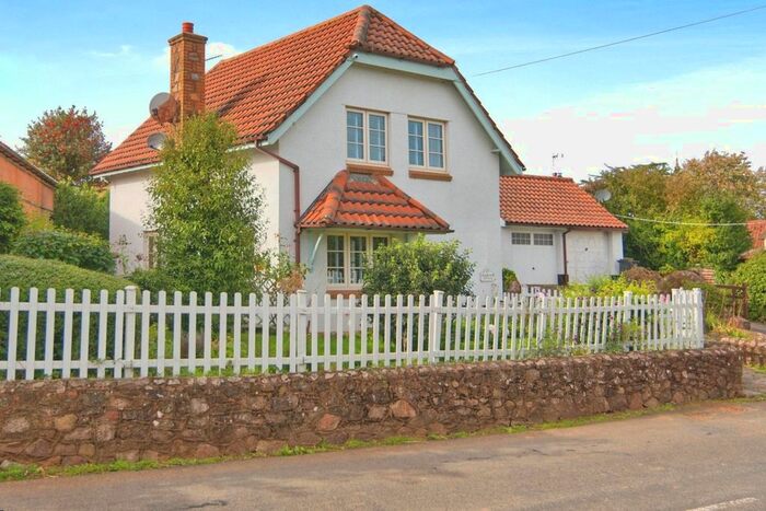 3 Bedroom Detached House For Sale In Vicarage Road, Carhampton, Minehead, TA24