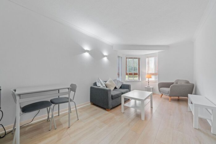 1 Bedroom Flat For Sale In Briarwood Court, Mount Vernon, G32