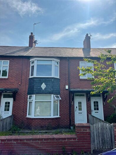 2 Bedroom Apartment To Rent In Newlands Road, South Gosforth, Newcastle Upon Tyne, NE2