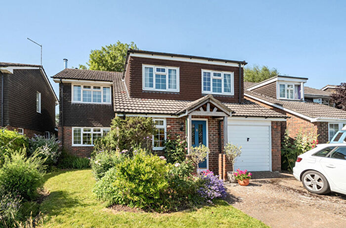 5 Bedroom Detached House For Sale In Orchardlea, Swanmore, Southampton, Hampshire, SO32