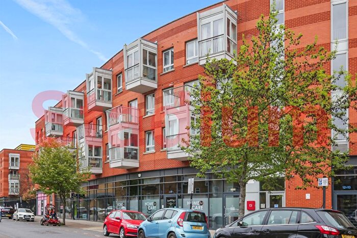 3 Bedroom Flat For Sale In Vizion, - Energy Rating B, N7