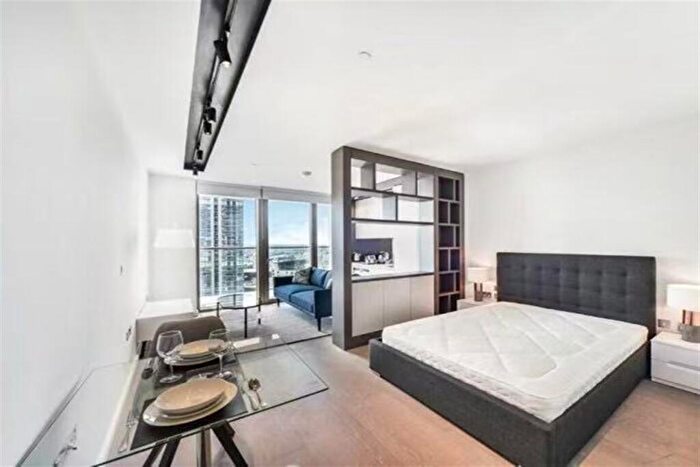 Apartment To Rent In One Park Drive, Canary Wharf, E14