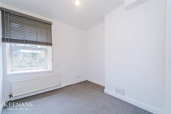 2 Bedroom Terraced House For Sale In Parrock Parade, Rossendale, BB4