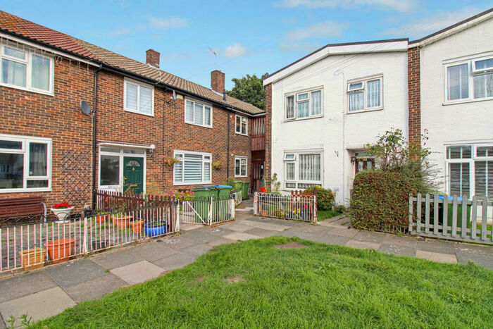 1 Bedroom Apartment To Rent In Church Manorway, London, SE2