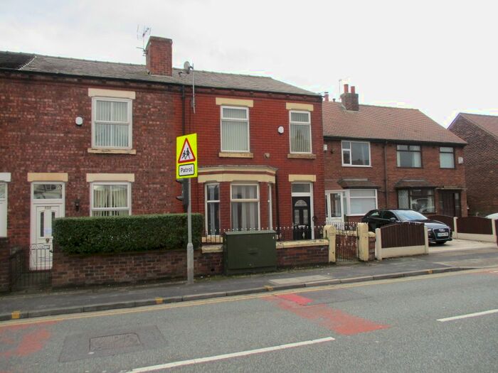 3 Bedroom End Of Terrace House To Rent In Atherton Road, Hindley Green, Wigan, Greater Manchester, WN2