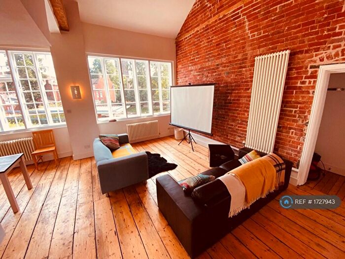 2 Bedroom Penthouse To Rent In The Ribbon Factory, Coventry, CV1