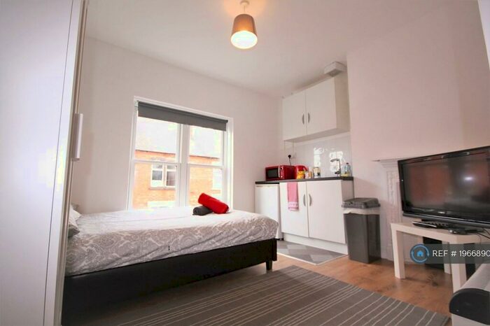 Studio To Rent In Market Street, Heanor, DE75