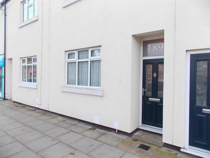 3 Bedroom Terraced House To Rent In Victor Street, Grimsby, DN32