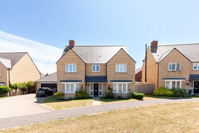 5 Bedroom Detached House To Rent In Bampton, OX18