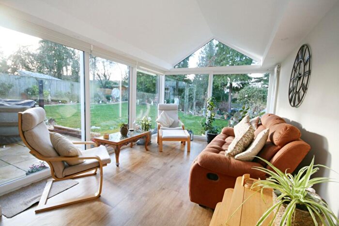 4 Bedroom Detached Bungalow For Sale In Ambrose Rise Wheatley Oxford, OX33