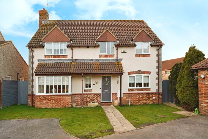 4 Bedroom Detached House For Sale In Waterdale Close, Hardwicke, Gloucester, Gloucestershire, GL2