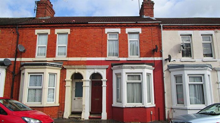 3 Bedroom Property To Rent In Newcombe Road, Northampton, NN5