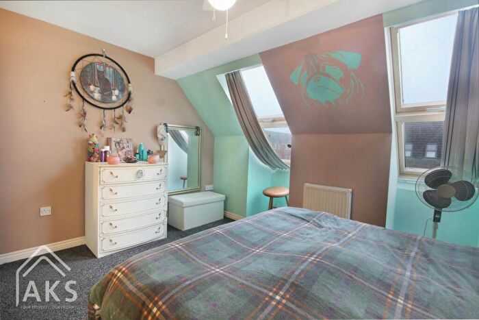 3 Bedroom End Of Terrace House For Sale In Avon Way, Hilton, DE65