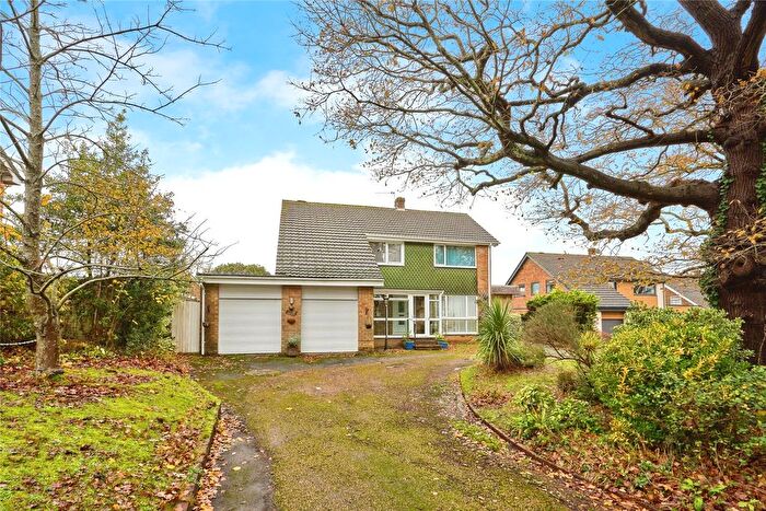 4 Bedroom Detached House For Sale In Station Road, Ryde, Isle Of Wight, PO33