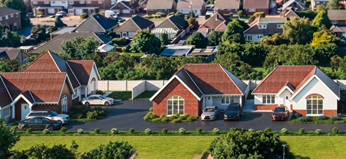 2 Bedroom Detached Bungalow For Sale In The Paddocks, Holbury, Southampton, SO45