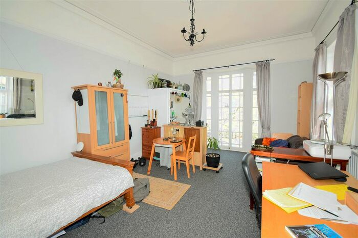 1 Bedroom Flat To Rent In York Road, Acomb, York, YO24