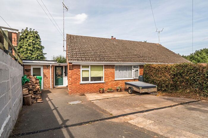 3 Bedroom Bungalow For Sale In The Meadows, Leominster, Herefordshire, HR6