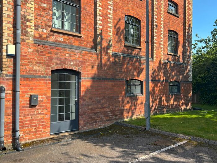 1 Bedroom Flat To Rent In Bridge Street, Grantham, NG31