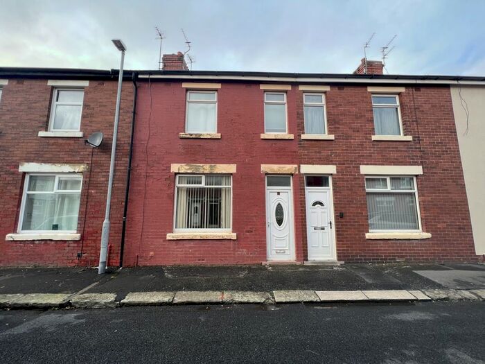 3 Bedroom Terraced House To Rent In Deepdale Road, Fleetwood FY7
