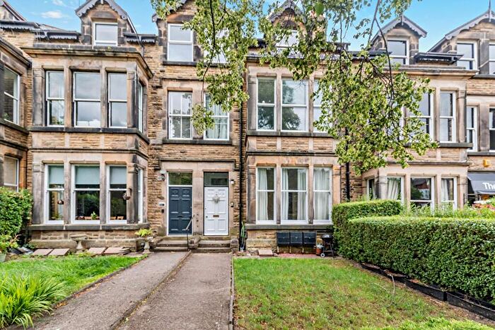 2 Bedroom Flat To Rent In Grasmere, Franklin Mount, Harrogate, HG1