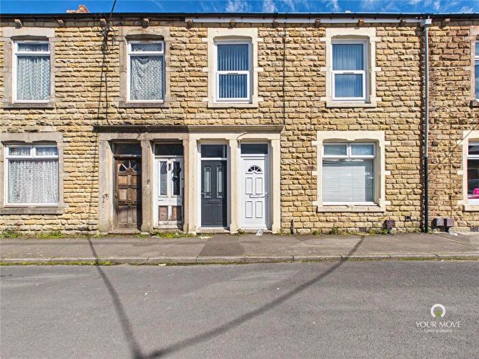 3 Bedroom Terraced House To Rent In Gladstone Street, Consett, Durham, DH8