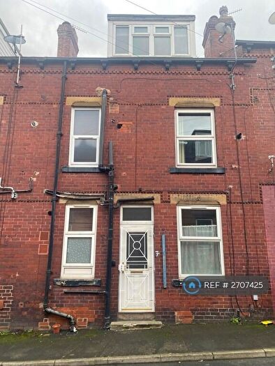 2 Bedroom Terraced House To Rent In Paisley Street, Leeds, LS12