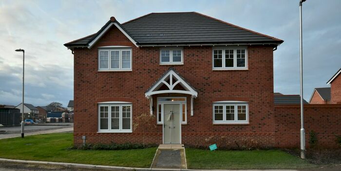 4 Bedroom Detached House To Rent In Garston Fields, Llay, LL12