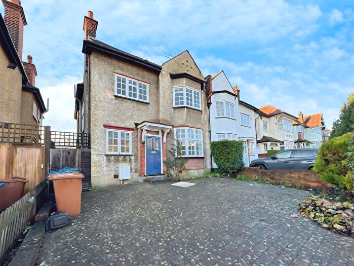 4 Bedroom Semi Detached House To Rent In Elmwood Avenue, Harrow, HA3