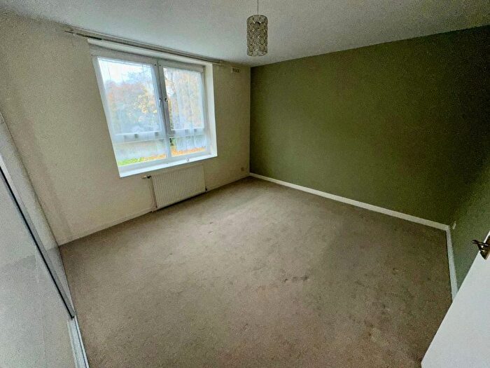 2 Bedroom Flat For Sale In Flat Braemar, Kersfield Road, London, SW15