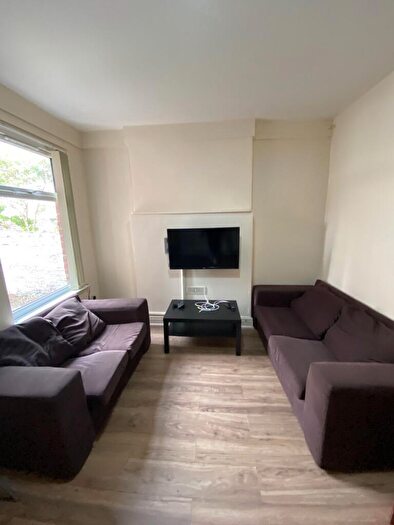 5 Bedroom Terraced House To Rent In Alderson Road, Liverpool, L15