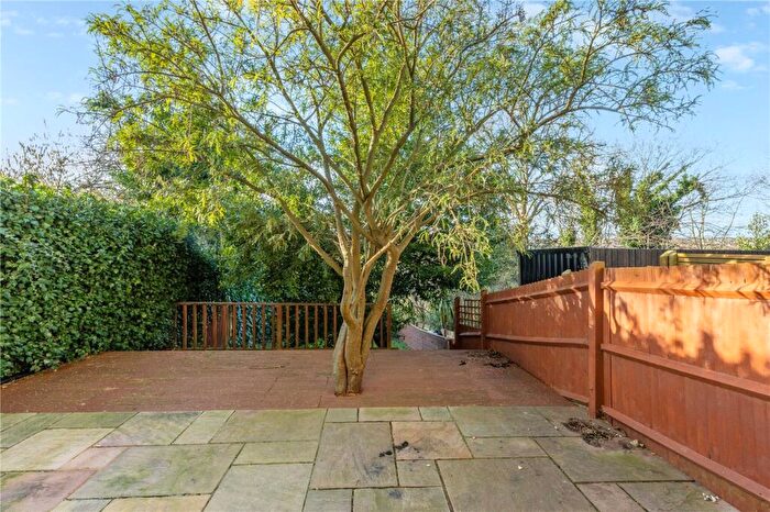 2 Bedroom Maisonette To Rent In Auckland Hill, West Norwood, London, SE27