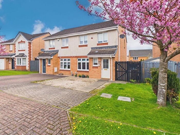 3 Bedroom Semi-Detached House For Sale In Cragganmore Place, Kilmarnock, KA3