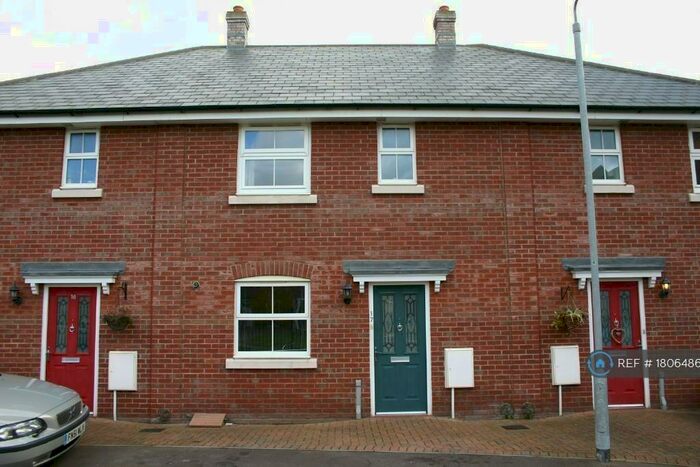 3 Bedroom Terraced House To Rent In Steed Crescent, Colchester, CO2