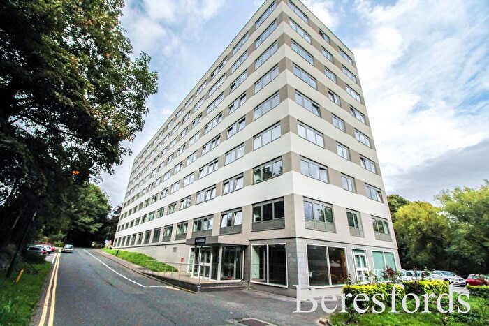 1 Bedroom Flat For Sale In Hubert Road, Brentwood, CM14