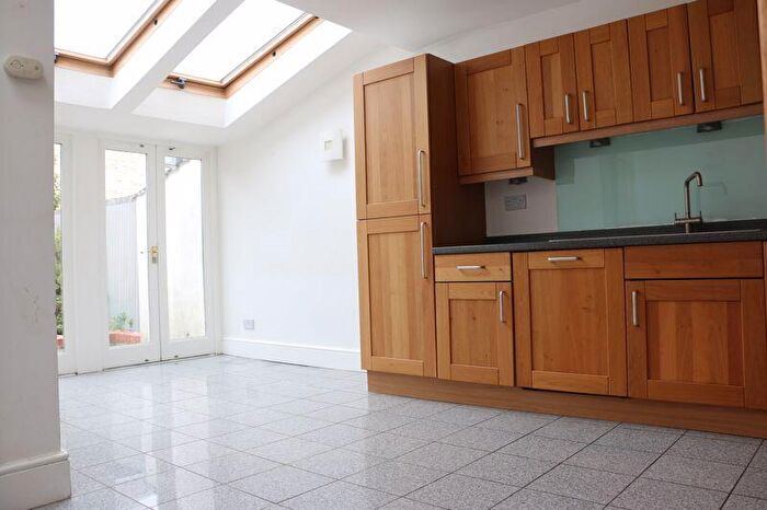 4 Bedroom Terraced House For Sale In St. Philips Road, Cambridge, CB1